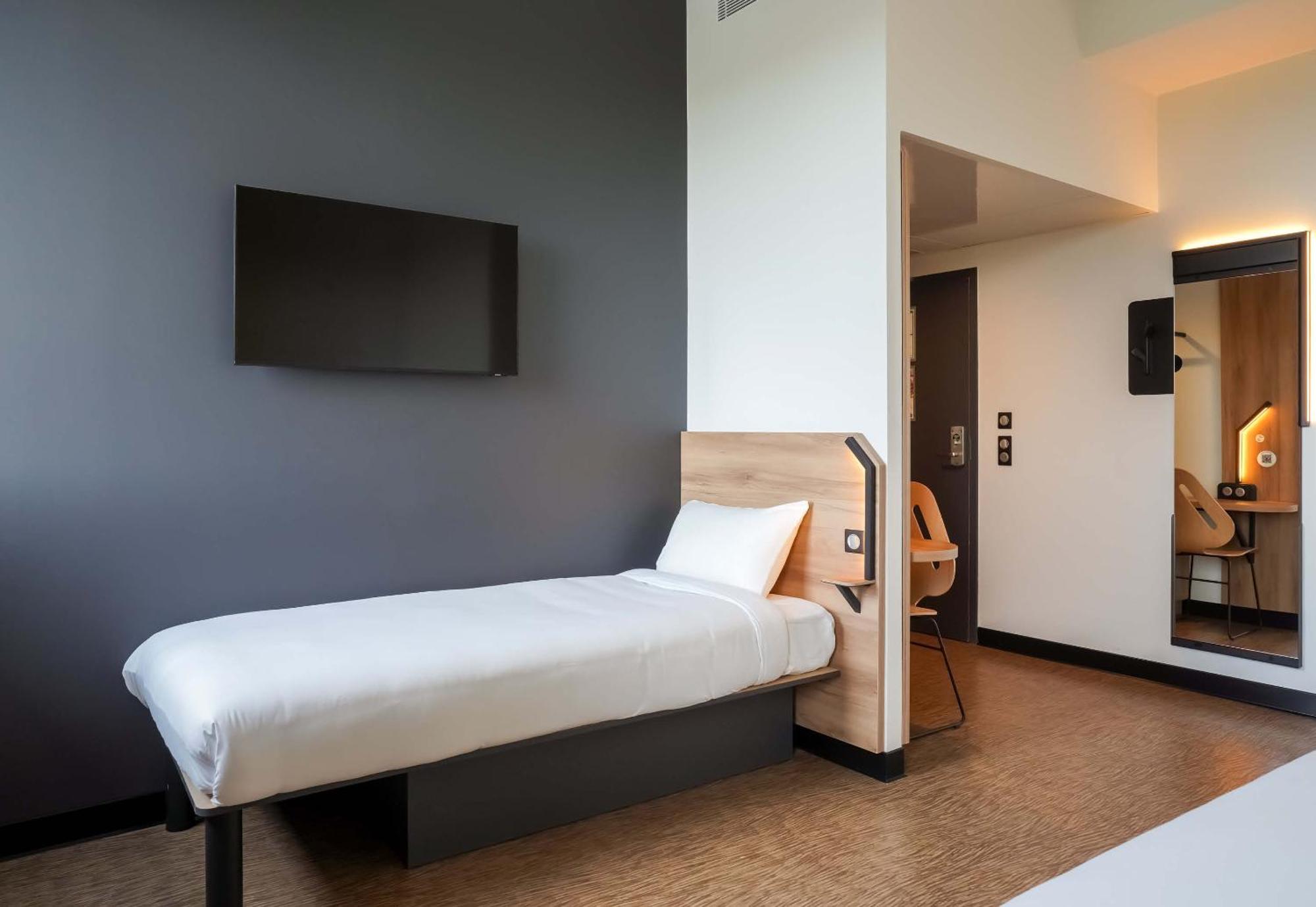 B&B Hotel Paris Porte D'Orleans Montrouge Exterior photo
